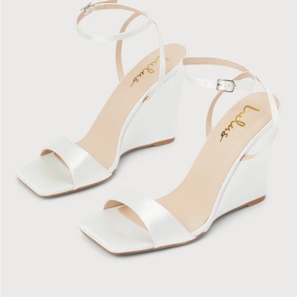 Ivory Ankle strap wedge sandals size 7 - Picture 9 of 15